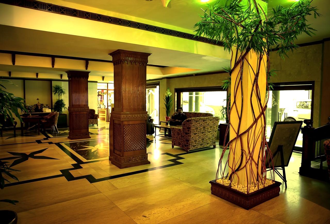 The Surya, Cochin 4* Angamali